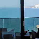 Golden Beach Residence - Front Beach Luxury Apartment